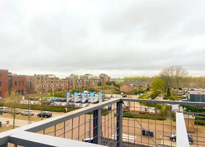 Pandhouse Apartment *